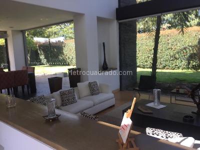 Casa de 3 alcobas en venta en San Simon, Bogotá, 453 m² · foto 11 de 17