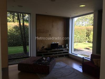 Casa de 3 alcobas en venta en San Simon, Bogotá, 453 m² · foto 4 de 17