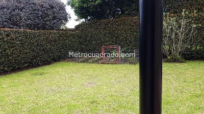 Casa de 4 alcobas en venta en San Simon, Bogotá, 320 m² · foto 15 de 18