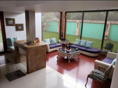 Casa de 4 alcobas en venta en San Jose De Bavaria, Bogotá, 400 m² · foto 10 de 19