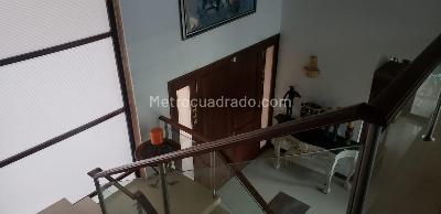 Casa de 4 alcobas en venta en San Jose De Bavaria, Bogotá, 400 m² · foto 12 de 19