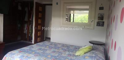 Casa de 4 alcobas en venta en San Jose De Bavaria, Bogotá, 400 m² · foto 19 de 19