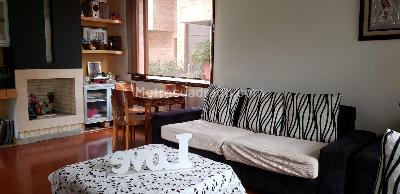 Casa de 4 alcobas en venta en San Jose De Bavaria, Bogotá, 400 m² · foto 2 de 19