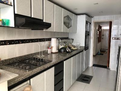 Casa de 3 alcobas en venta en Polo Club, Bogotá, 269 m² · foto 10 de 18