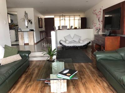 Casa de 3 alcobas en venta en Polo Club, Bogotá, 269 m² · foto 4 de 18