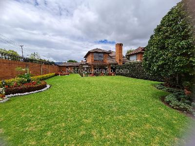 Casa de 3 alcobas en venta en San Jose De Bavaria, Bogotá, 320 m² · foto 20 de 20