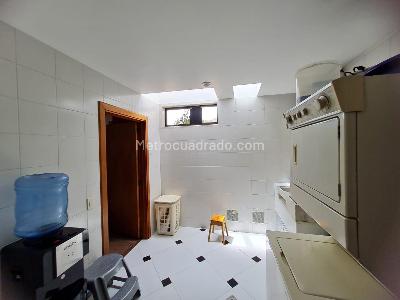 Casa de 3 alcobas en venta en San Jose De Bavaria, Bogotá, 320 m² · foto 8 de 20