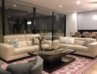 Casa de 3 alcobas en venta en Colina De Suba, Bogotá, 290 m² · foto 2 de 18