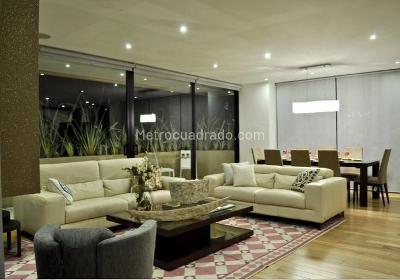 Casa de 3 alcobas en venta en Colina De Suba, Bogotá, 290 m² · foto 3 de 18