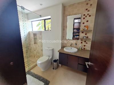 Casa de 3 alcobas en venta en San Jose De Bavaria, Bogotá, 400 m² · foto 12 de 18