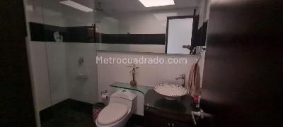 Casa de 3 alcobas en venta en San Jose De Bavaria, Bogotá, 200 m² · foto 9 de 11