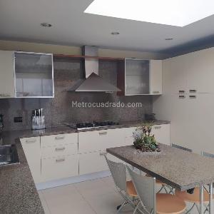Casa de 3 alcobas en venta en San Jose De Bavaria, Bogotá, 320 m² · foto 11 de 14