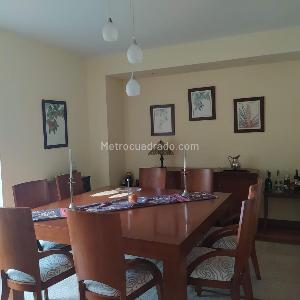 Casa de 3 alcobas en venta en San Jose De Bavaria, Bogotá, 320 m² · foto 10 de 14