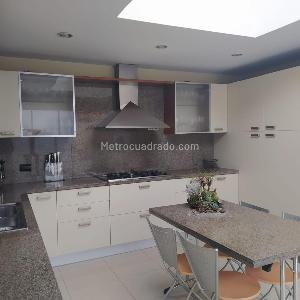 Casa de 3 alcobas en venta en San Jose De Bavaria, Bogotá, 320 m² · foto 11 de 14