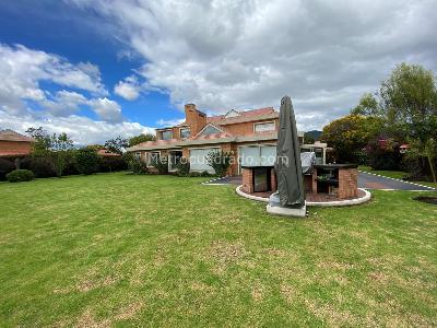 Casa de 4 alcobas en venta en Hacienda San Simon, Bogotá, 450 m² · foto 5 de 20