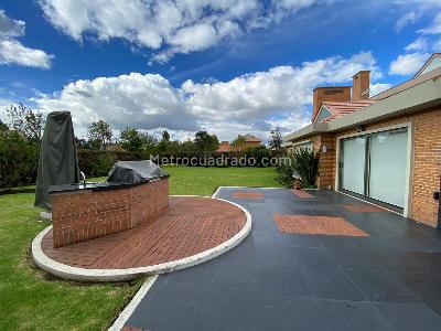 Casa de 4 alcobas en venta en Hacienda San Simon, Bogotá, 450 m² · foto 6 de 20