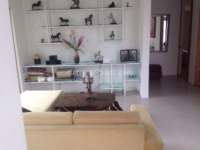 Casa de 4 alcobas en venta en San Simon, Bogotá, 460 m² · foto 9 de 18