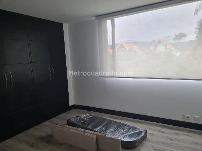 Casa de 4 alcobas en venta en San Jose De Bavaria, Bogotá, 320 m² · foto 16 de 20