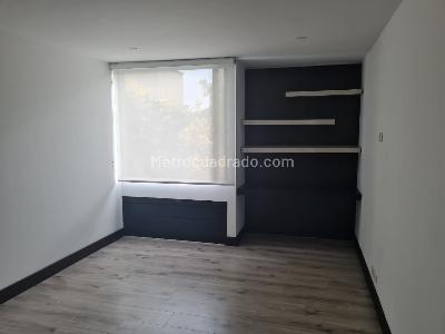 Casa de 4 alcobas en venta en San Jose De Bavaria, Bogotá, 320 m² · foto 17 de 20