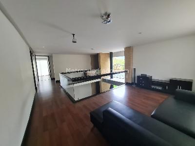 Casa de 4 alcobas en venta en San Jose De Bavaria, Bogotá, 320 m² · foto 8 de 20