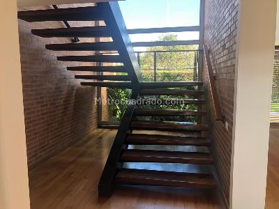 Casa de 5 alcobas en venta en San Simon, Bogotá, 450 m² · foto 7 de 20