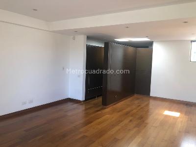 Casa de 5 alcobas en venta en San Simon, Bogotá, 450 m² · foto 9 de 20