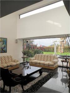 Casa de 4 alcobas en venta en Hacienda San Simon, Bogotá, 330 m² · foto 4 de 18