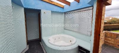 Casa de 4 alcobas en venta en Hacienda San Simon, Bogotá, 385 m² · foto 12 de 17