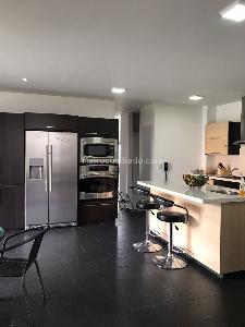 Casa de 4 alcobas en venta en San Sebastian, Bogotá, 290 m² · foto 7 de 14