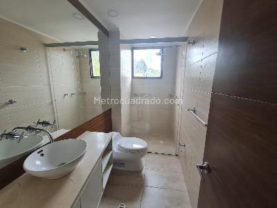 Casa de 4 alcobas en arriendo en Bogota| San Jose De Bavaria, Bogotá, 320 m² · foto 15 de 20