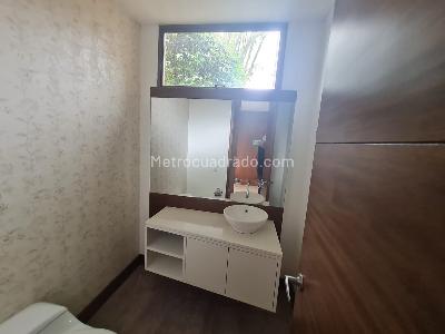 Casa de 4 alcobas en arriendo en Bogota| San Jose De Bavaria, Bogotá, 320 m² · foto 17 de 20