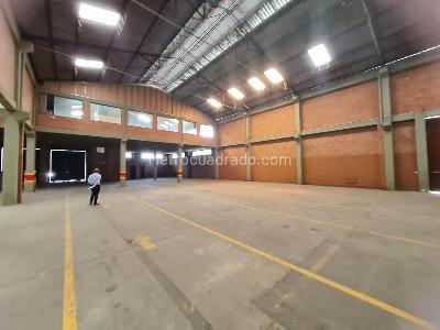 Bodega en Arriendo, montevideo, Bogotá D.C.