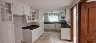 Casa de 4 alcobas en venta en Bogota| San Jose De Bavaria, Bogotá, 320 m² · foto 2 de 20