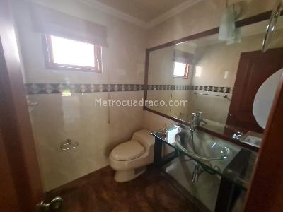Casa de 4 alcobas en venta en Bogota| San Jose De Bavaria, Bogotá, 180 m² · foto 17 de 20