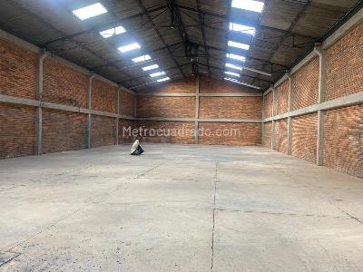 Bodega en Arriendo, montevideo, Bogotá D.C.
