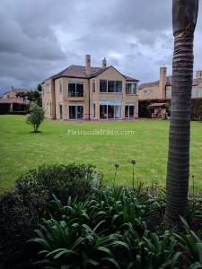 Casa de 3 alcobas en venta en Hacienda San Simon, Bogotá, 350 m² · foto 3 de 19