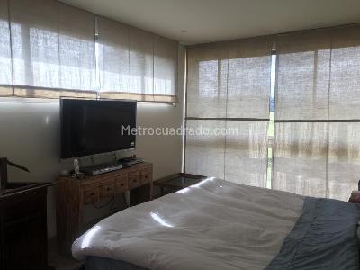 Casa de 4 alcobas en venta en Hacienda San Sebastian, Bogotá, 278 m² · foto 10 de 17