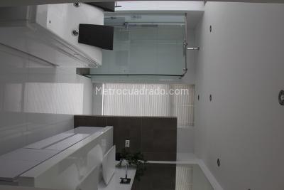 Casa de 5 alcobas en venta en Hacienda San Simon, Bogotá, 330 m² · foto 14 de 16