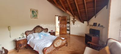 Casa de 3 alcobas en venta en Hacienda San Simon, Bogotá, 250 m² · foto 8 de 14