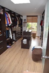 Casa de 4 alcobas en venta en San Jose De Bavaria, Bogotá, 470 m² · foto 13 de 16