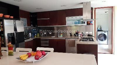 Casa de 4 alcobas en venta en Hacienda San Simon, Bogotá, 320 m² · foto 2 de 20