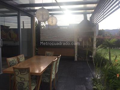 Casa de 4 alcobas en venta en Hacienda San Simon, Bogotá, 599 m² · foto 5 de 19