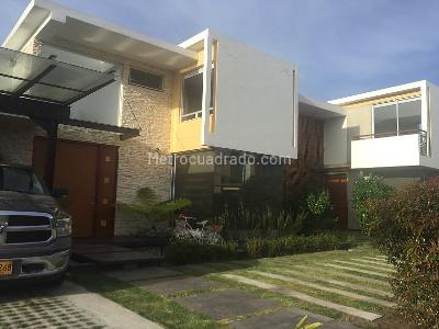Casa de 4 alcobas en venta en Hacienda San Simon, Bogotá, 599 m² · foto 7 de 19
