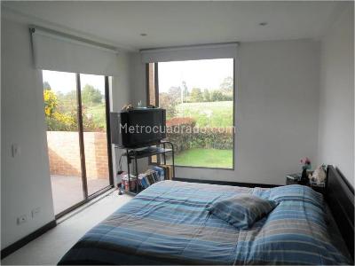 Casa de 4 alcobas en venta en Hacienda San Simon, Bogotá, 330 m² · foto 13 de 18