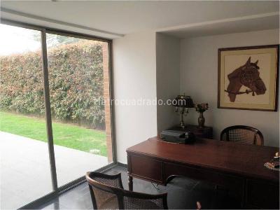 Casa de 4 alcobas en venta en Hacienda San Simon, Bogotá, 330 m² · foto 8 de 18