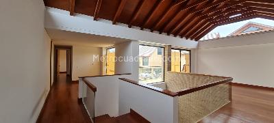 Casa de 4 alcobas en venta en San Jose De Bavaria, Bogotá, 500 m² · foto 11 de 18