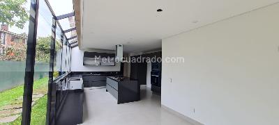 Casa de 4 alcobas en venta en San Jose De Bavaria, Bogotá, 500 m² · foto 16 de 18
