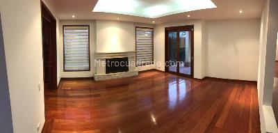 Casa de 4 alcobas en venta en San Jose De Bavaria, Bogotá, 480 m² · foto 16 de 20