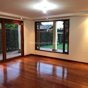 Casa de 4 alcobas en venta en San Jose De Bavaria, Bogotá, 480 m² · foto 18 de 20