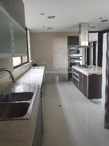 Casa de 5 alcobas en venta en Hacienda San Simon, Bogotá, 480 m² · foto 3 de 20